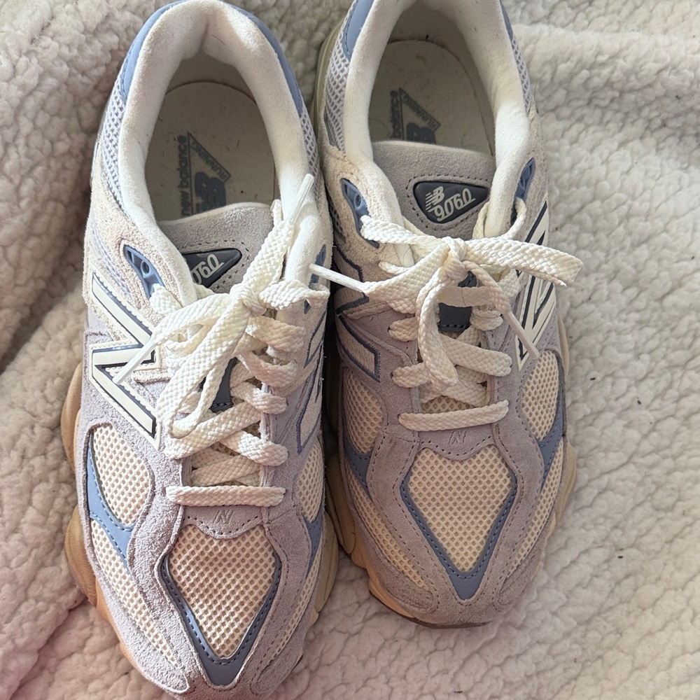 New Balance Women's Cream and Light Blue Sneakers